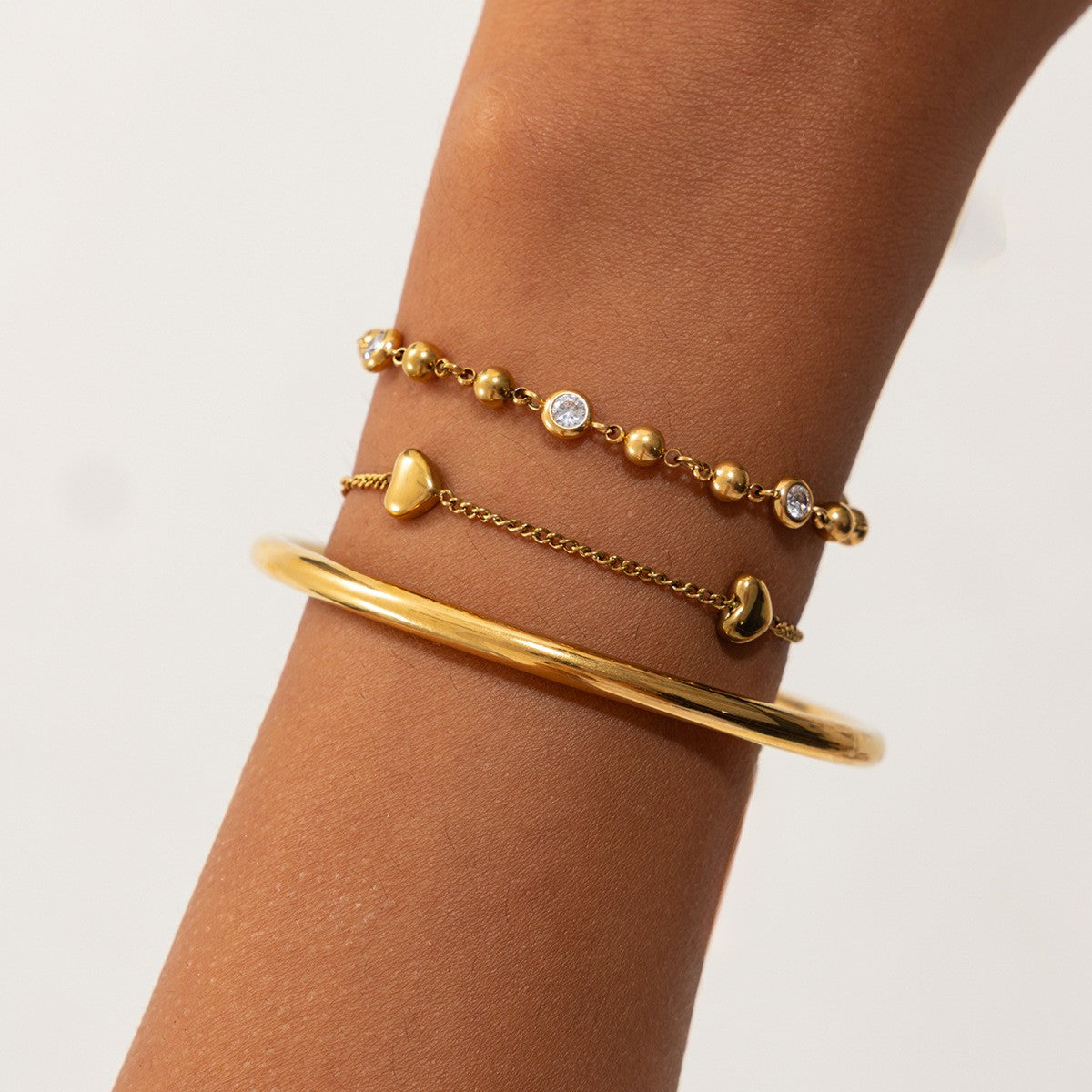 Dainty Gold Beaded Heart Bracelet Set