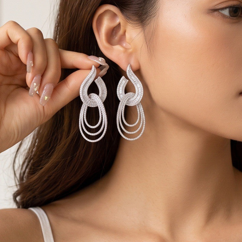 Classy Geometric Rhinestone Dangle Earrings