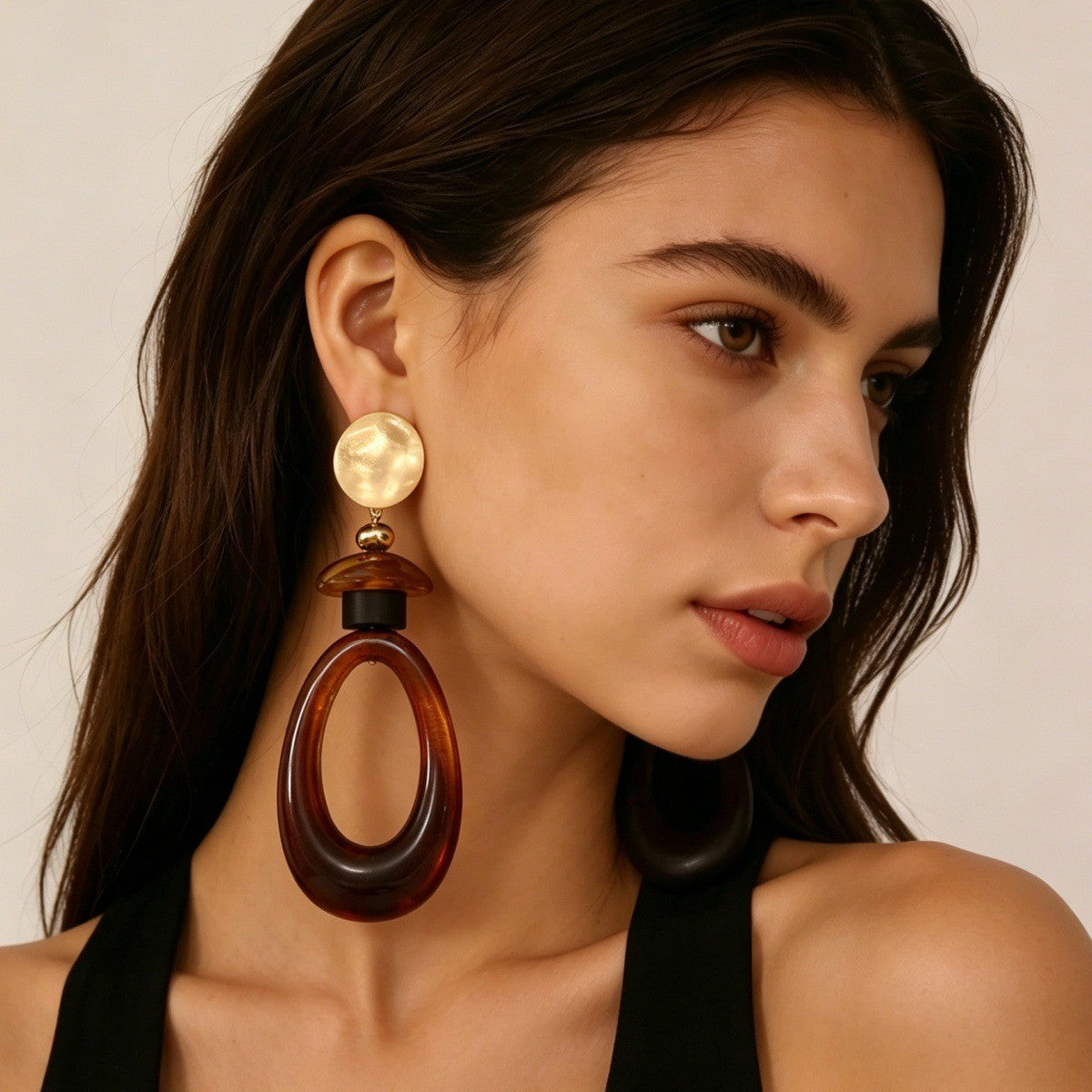 Classy Vintage Amber Oval Dangle Earrings