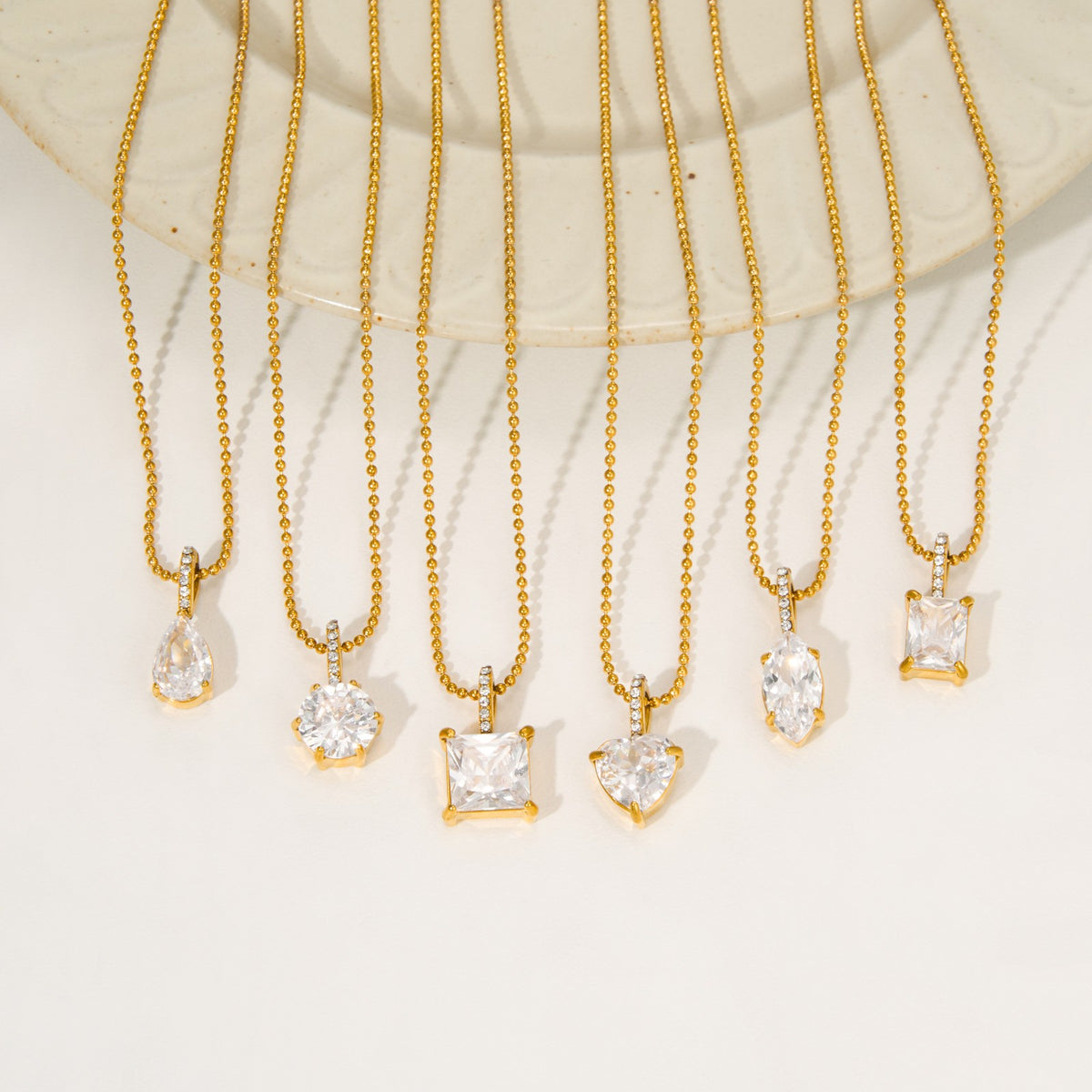 18k Dainty Beaded Geometric Pendant Necklace