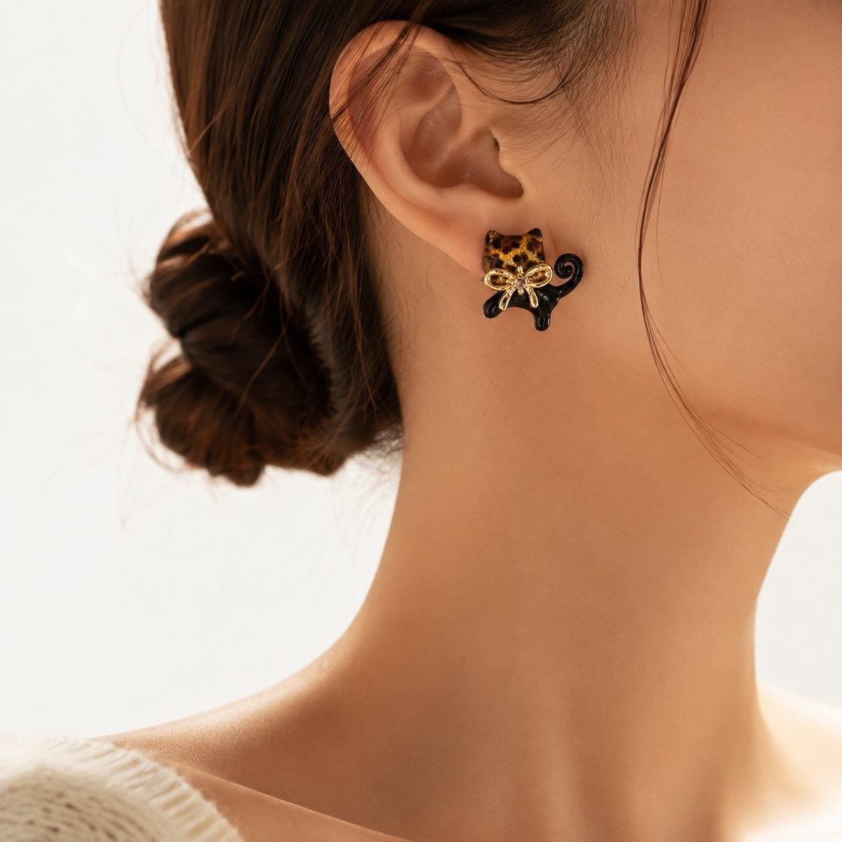 Dainty Leopard Print Cat Stud Earrings