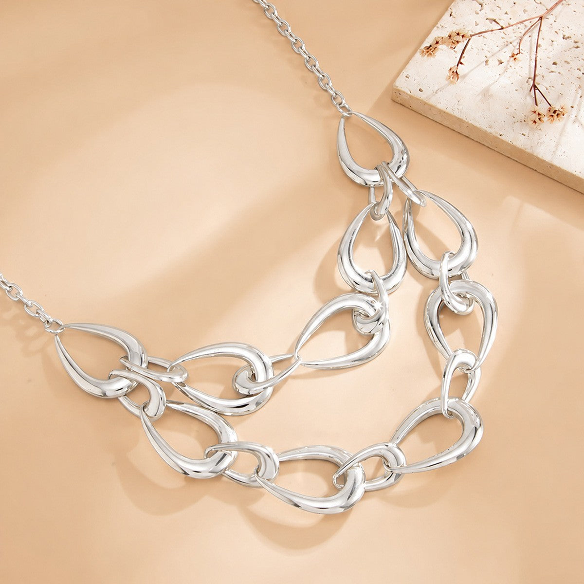 Bold Geometric Teardrop Link Necklace