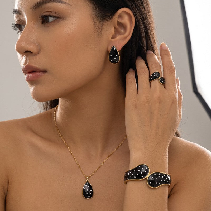 Vintage Black Polka Dot Teardrop Necklace, Earring, Bracelet & Ring Set