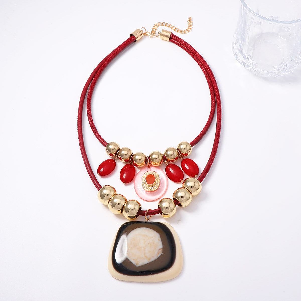 Vintage Wine Red Resin Pendant Necklace