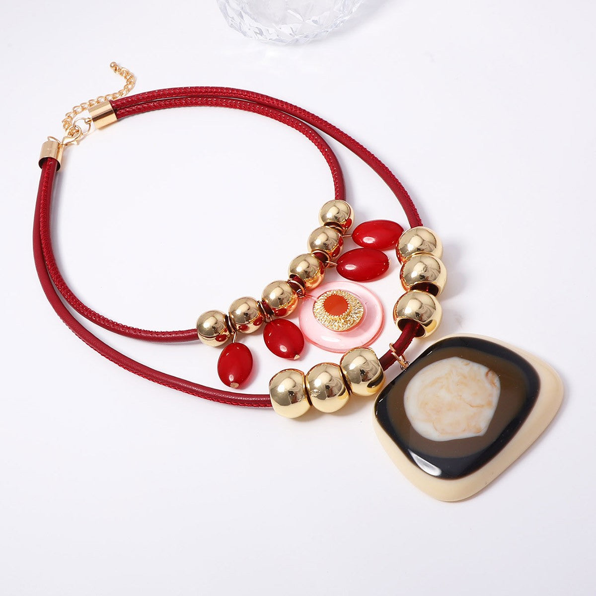 Vintage Wine Red Resin Pendant Necklace