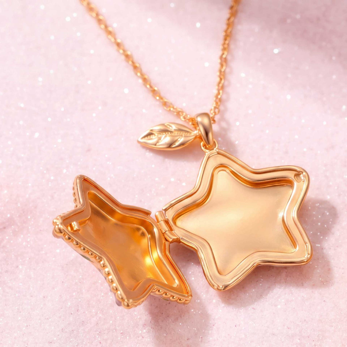 Romantic Enamel Floral Star Necklace