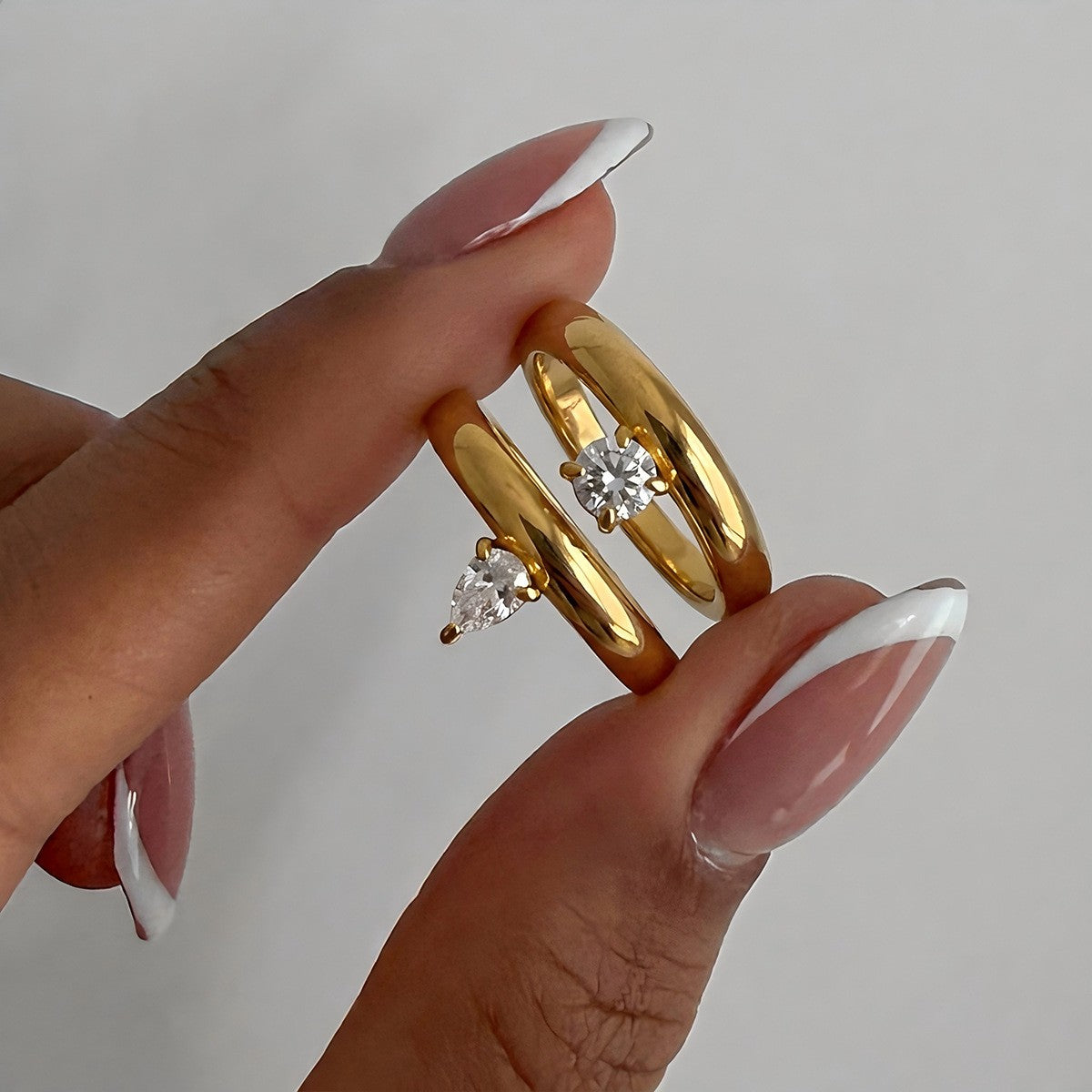 Classy Pear & Round Solitaire Ring Set