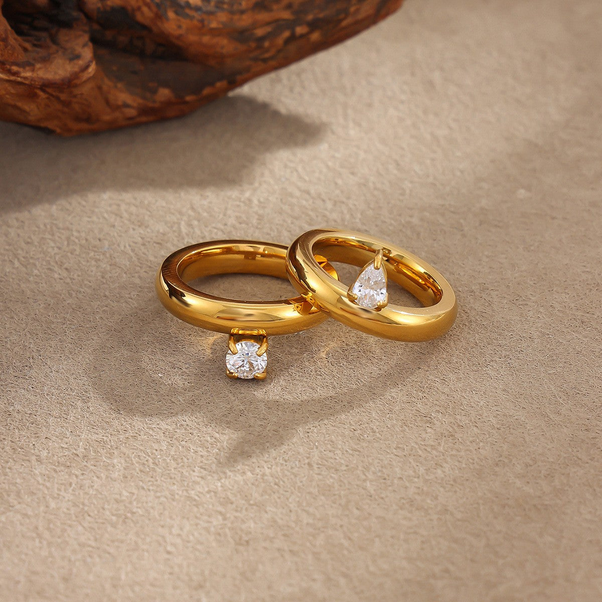Classy Pear & Round Solitaire Ring Set