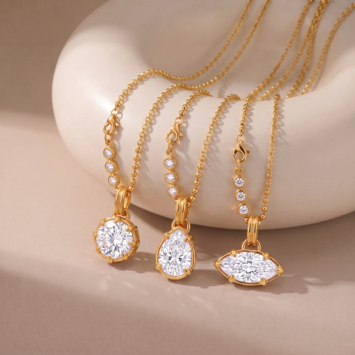 Boho Solitaire Heart Pendant Necklace