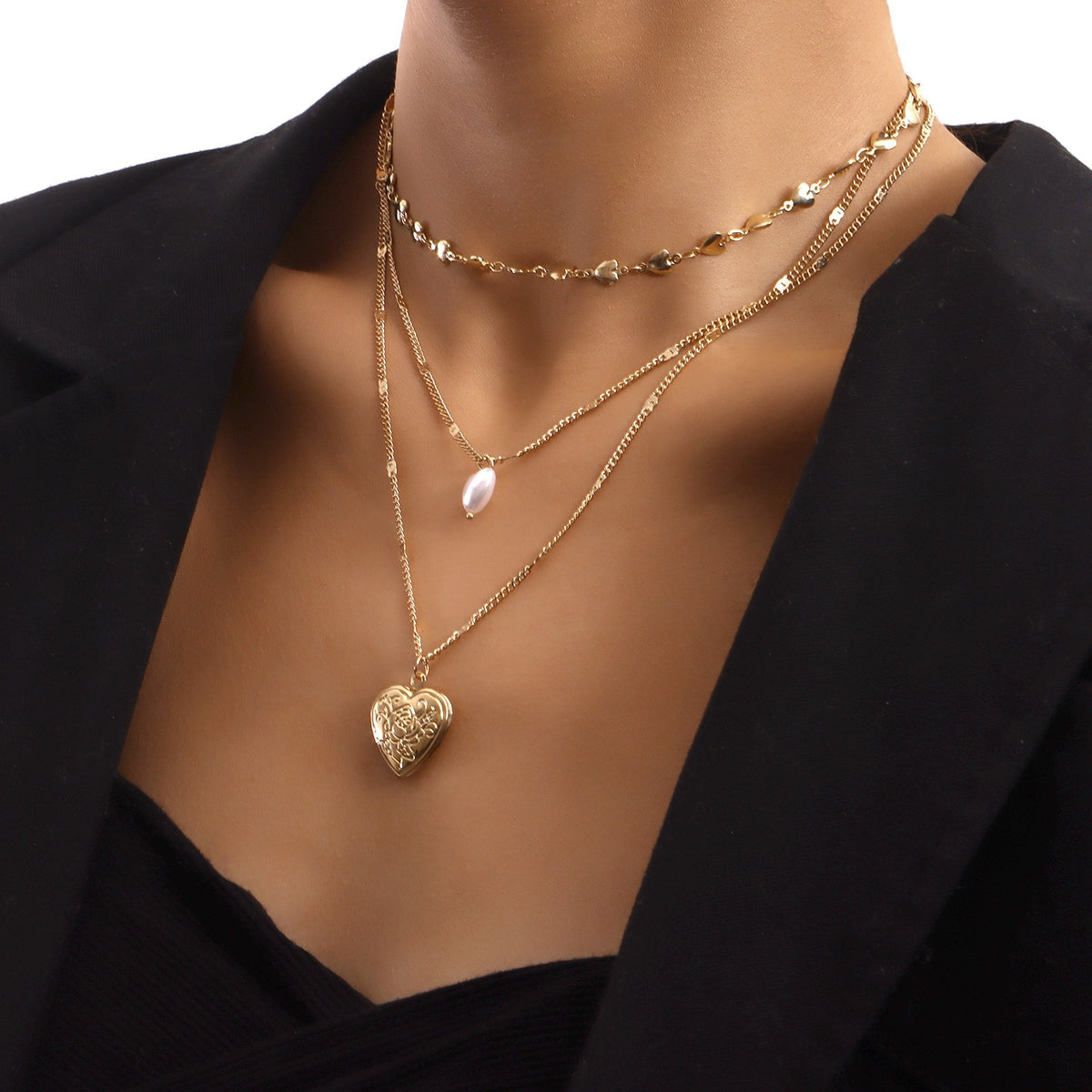 Romantic Multi-Layer Faux Pearl Heart Locket Necklace