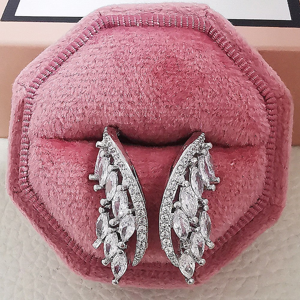 Romantic Marquise Zirconia Wing Ring