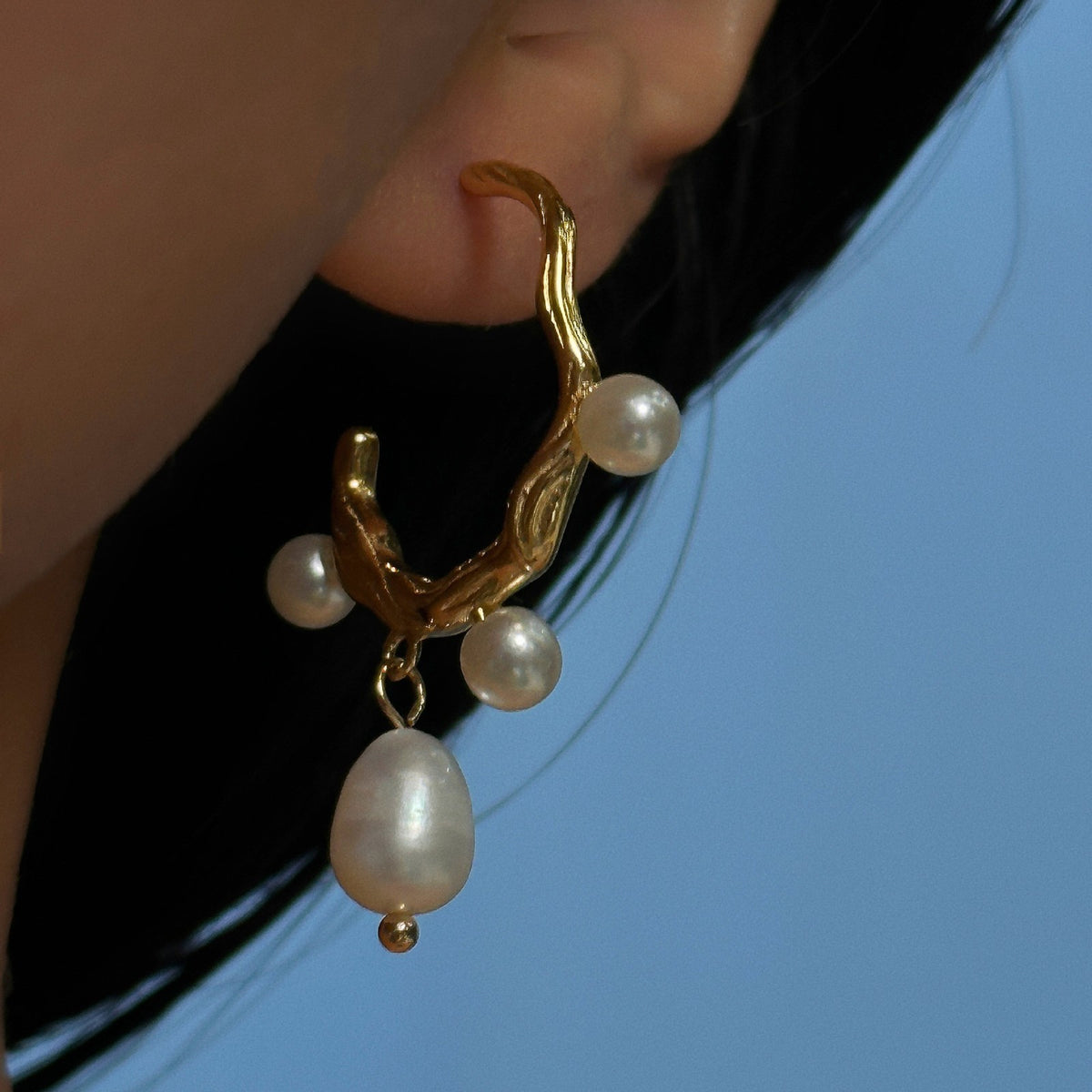 18k Romantic Branch Pearl Hoop Earrings