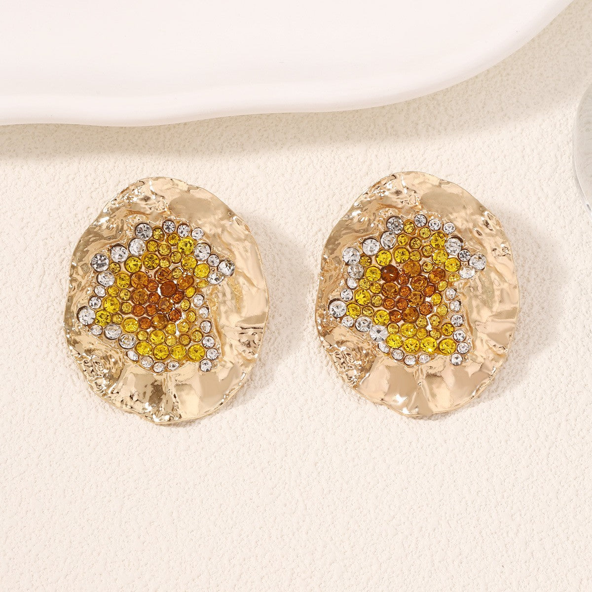Classy Hammered Oval Rhinestone Stud Earrings