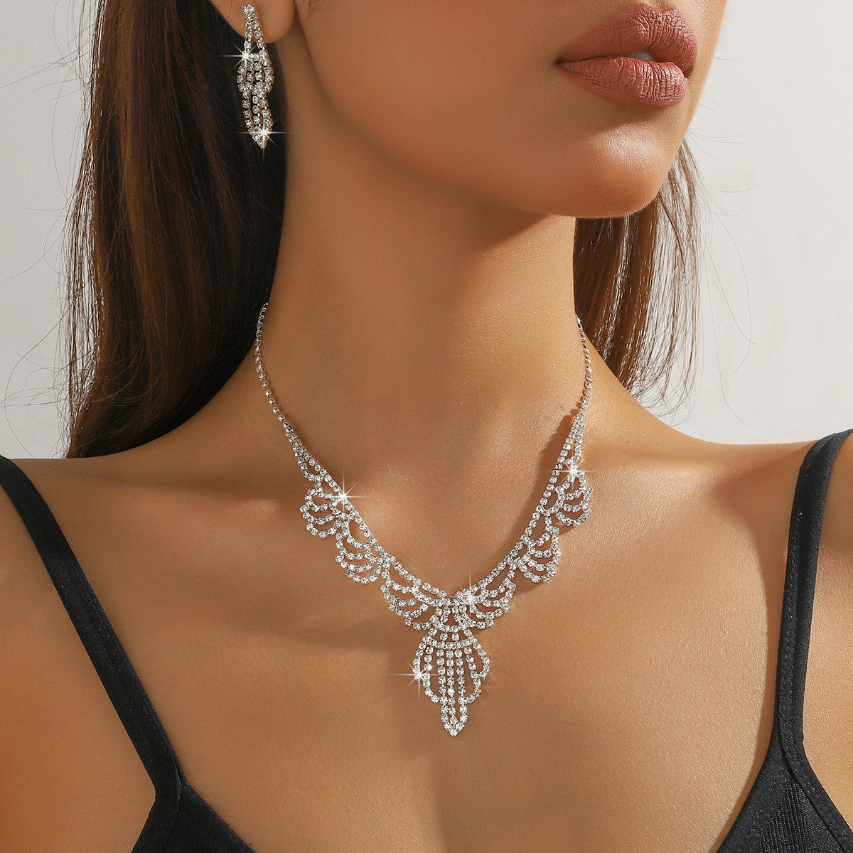 Elegant Rhinestone Floral Necklace & Earring Set