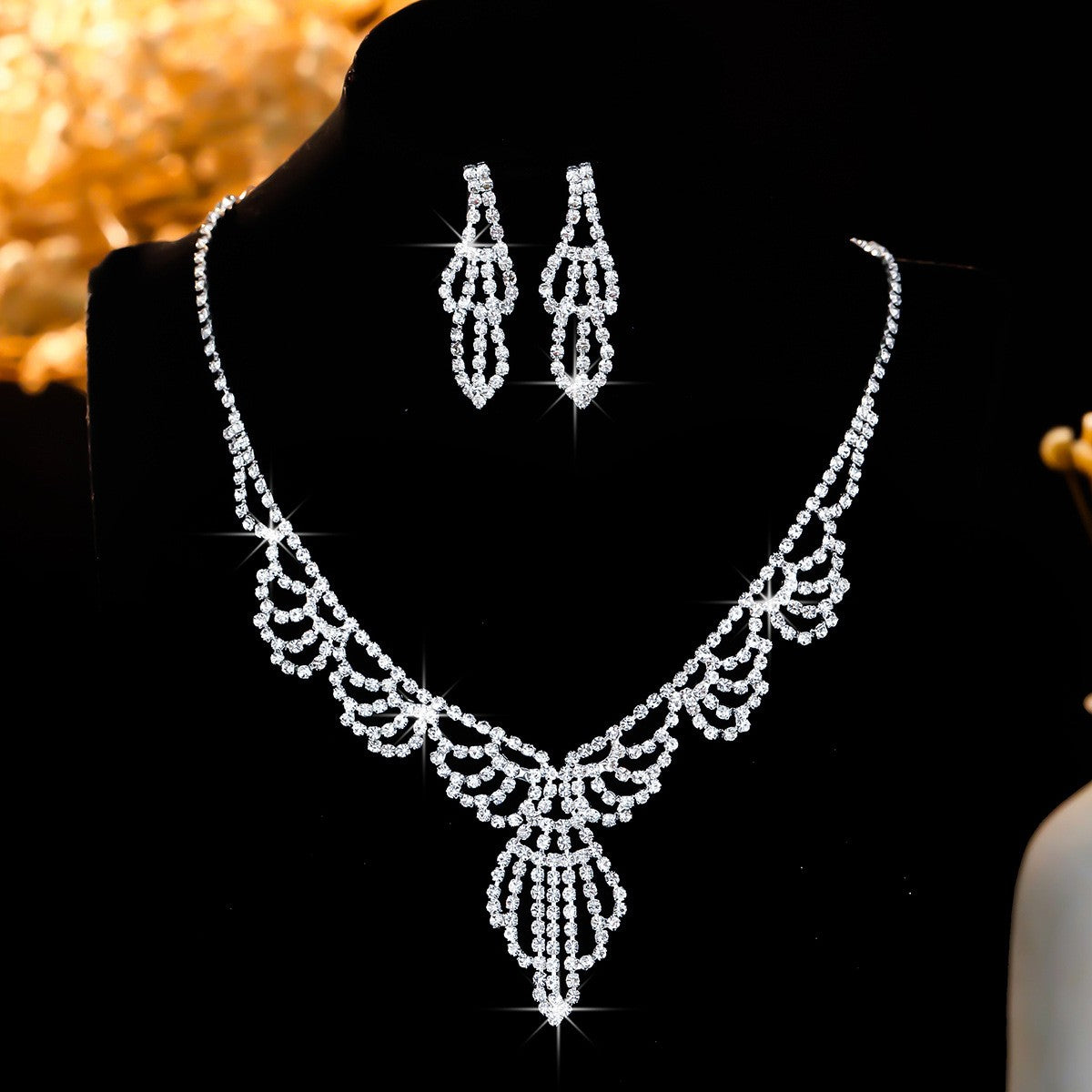 Elegant Rhinestone Floral Necklace & Earring Set