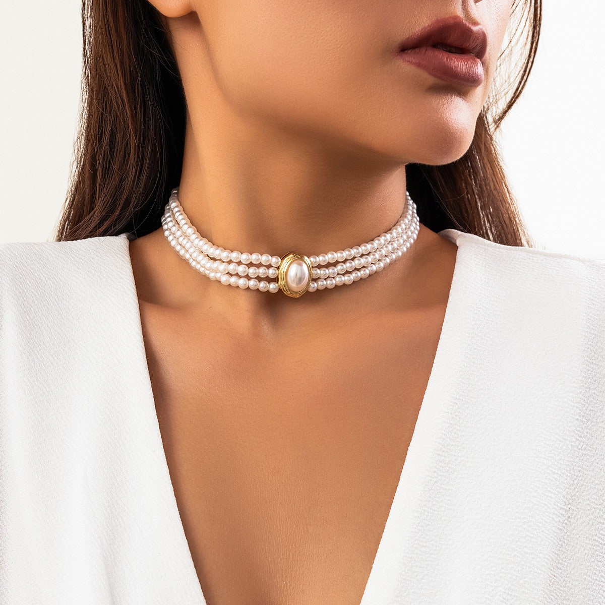 Classy Vintage Oval Pearl Choker Necklace