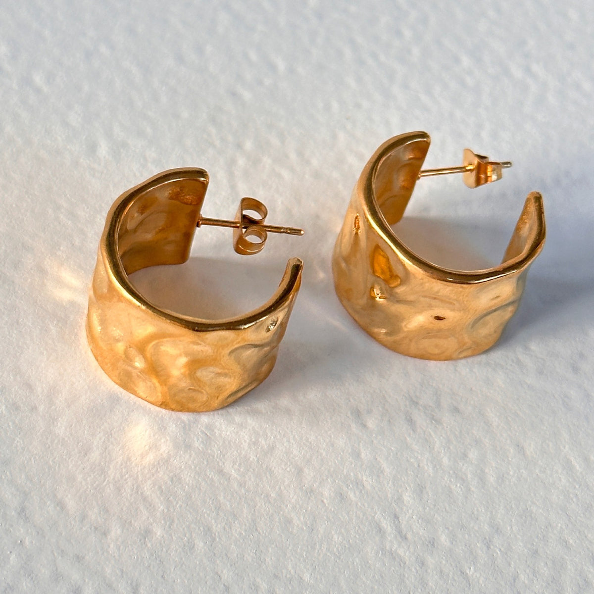 18k Classy Melted Texture Wide Hoop Earrings
