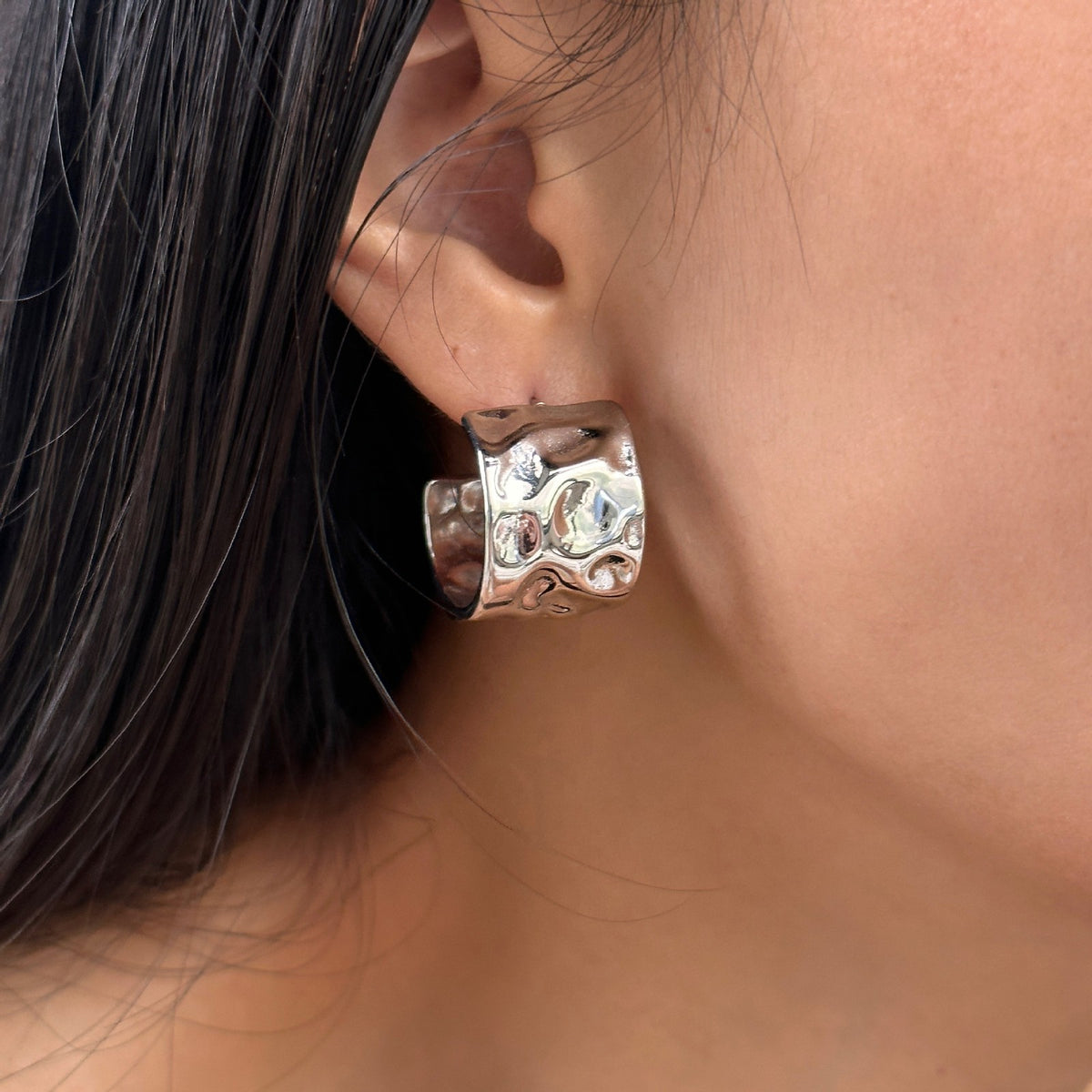 18k Classy Melted Texture Wide Hoop Earrings