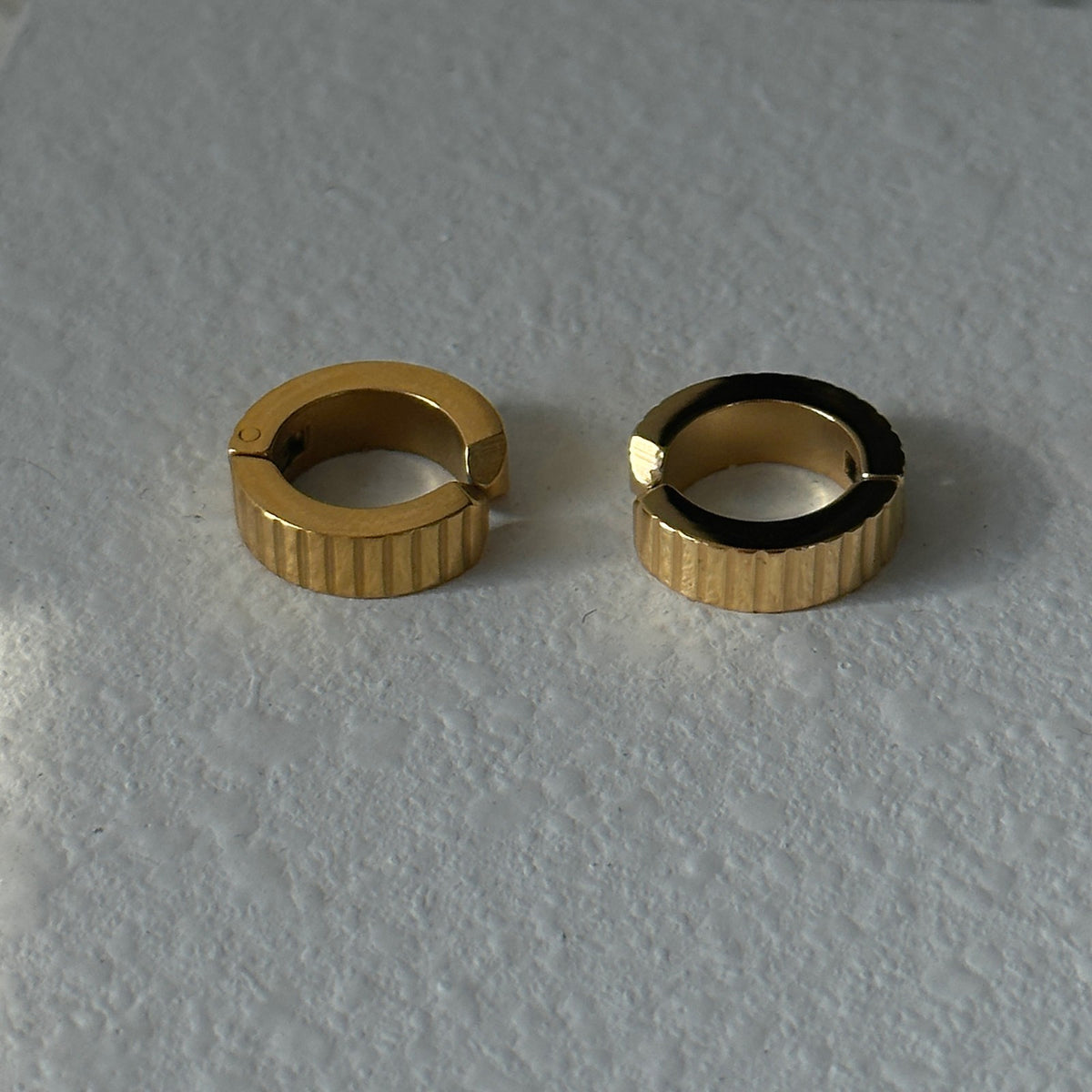 18k Classy Baguette Huggie & Striped Ear Cuff Set