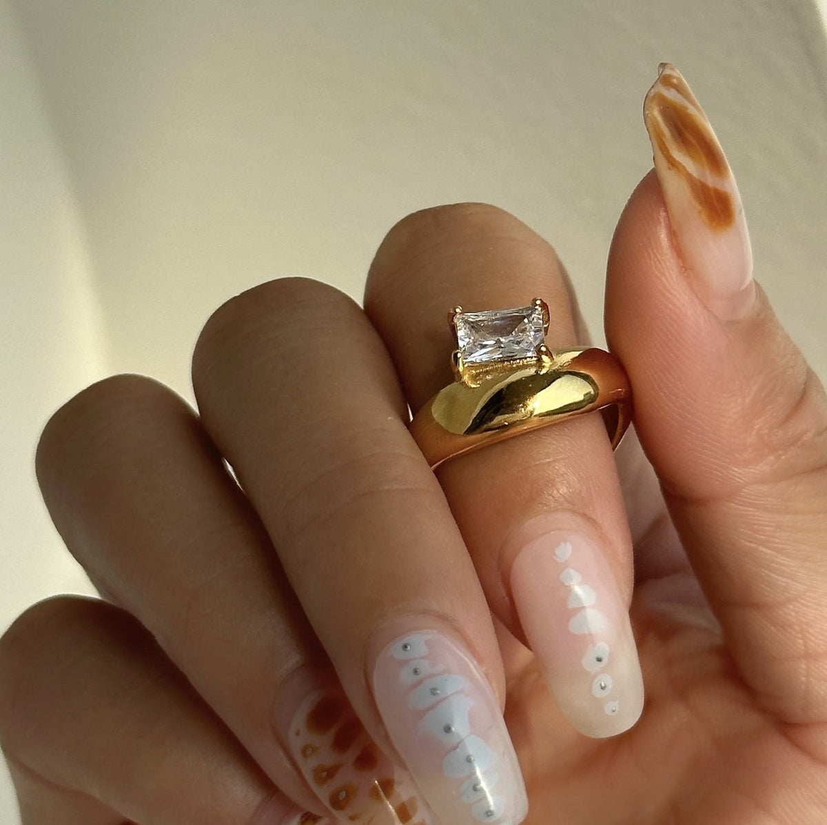 Classy Curved Baguette Zircon Ring