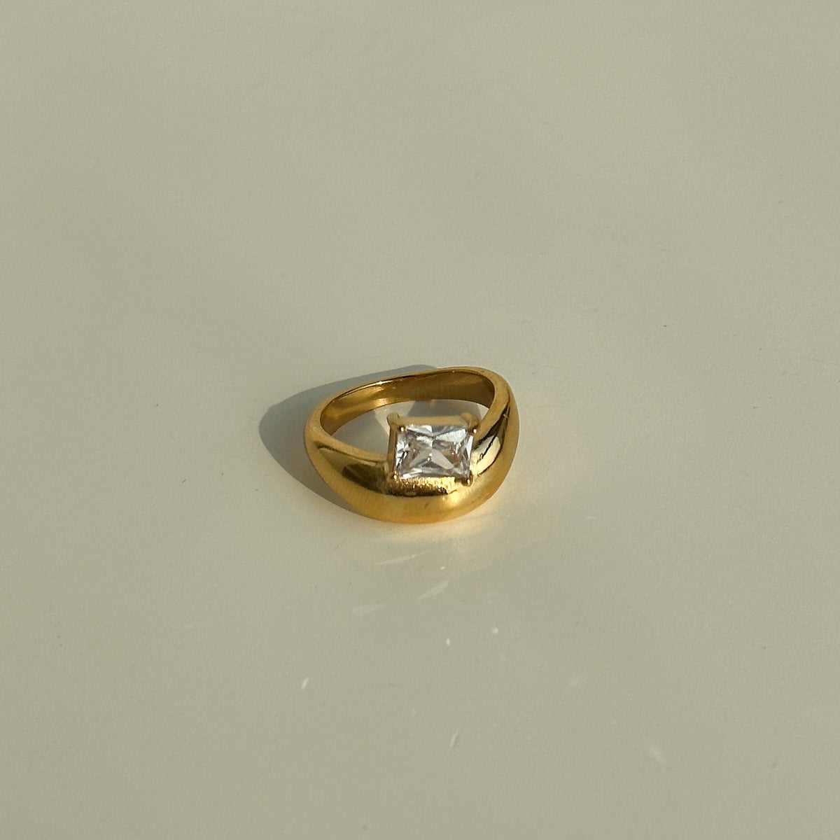 Classy Curved Baguette Zircon Ring