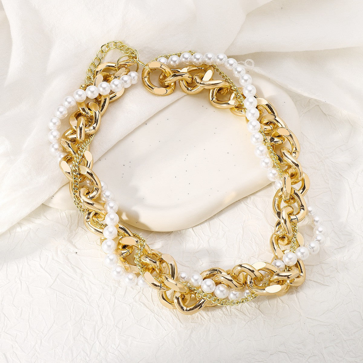 Vintage Chunky Link Faux Pearl Necklace