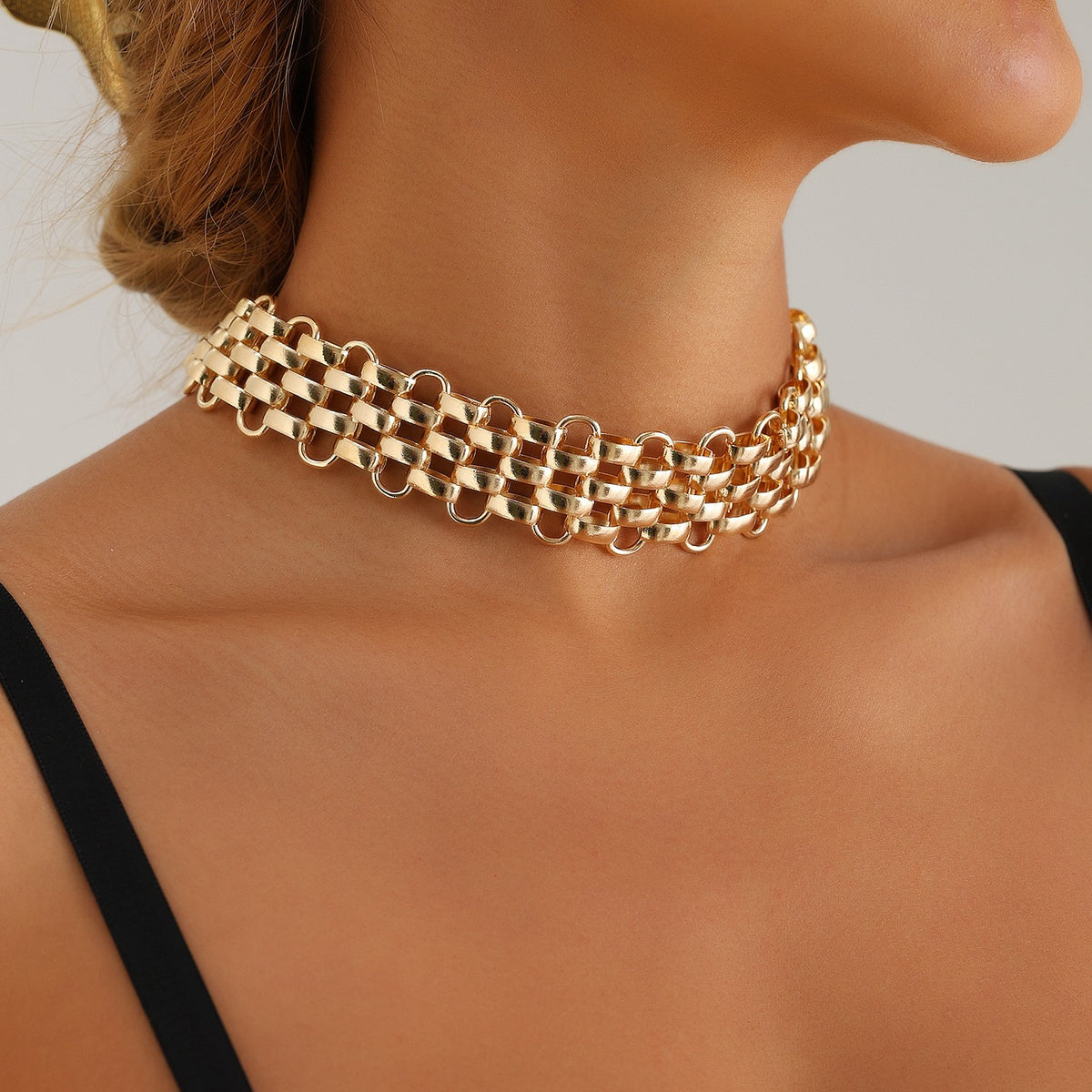 Classy Woven Link Choker Necklace and Bracelet Set