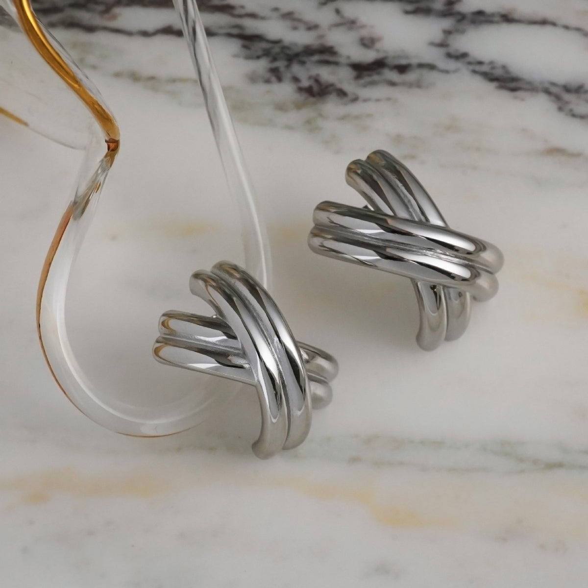 18k Classy Twisted Shield Stud Earrings