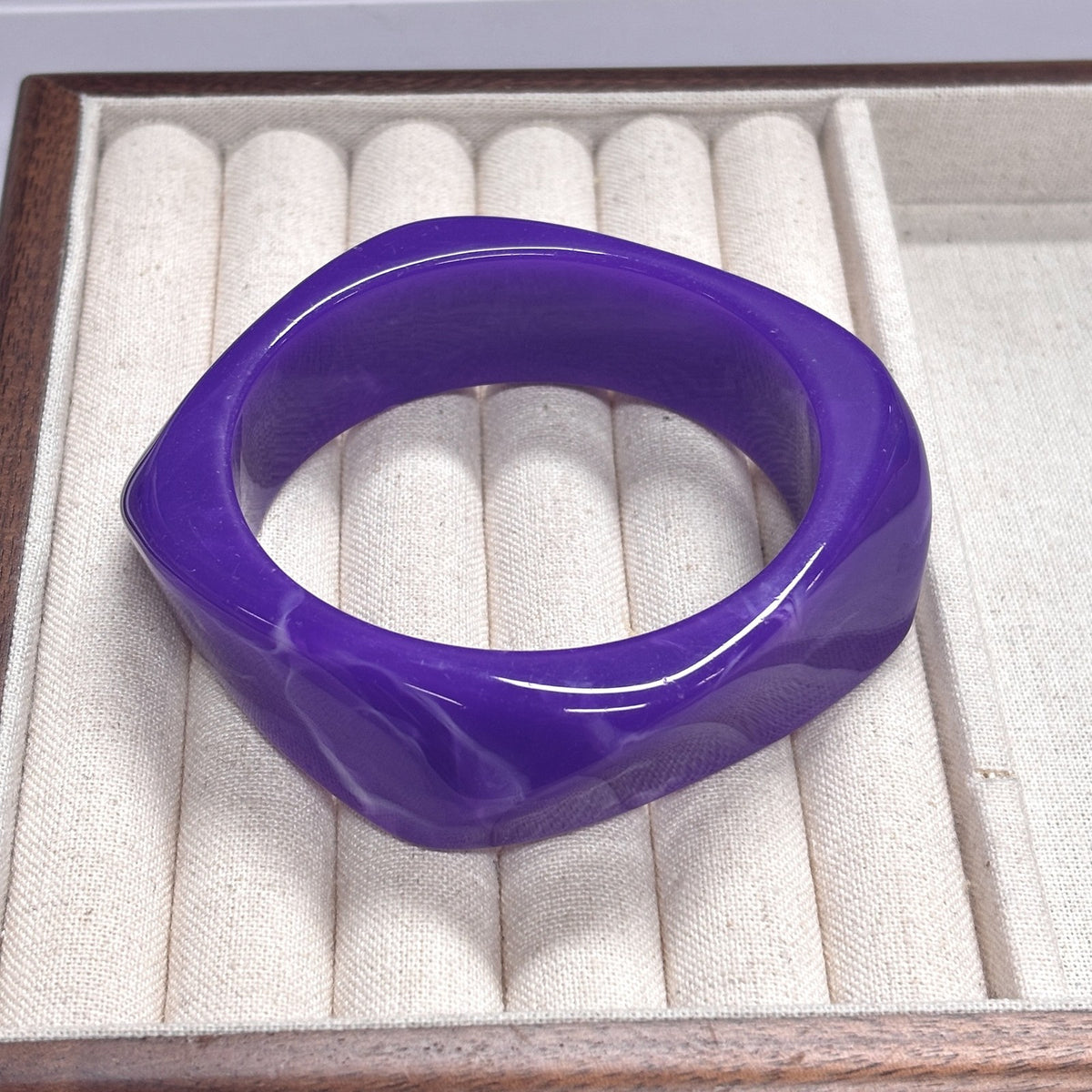 Classy Marbled Geometric Resin Bangle Set