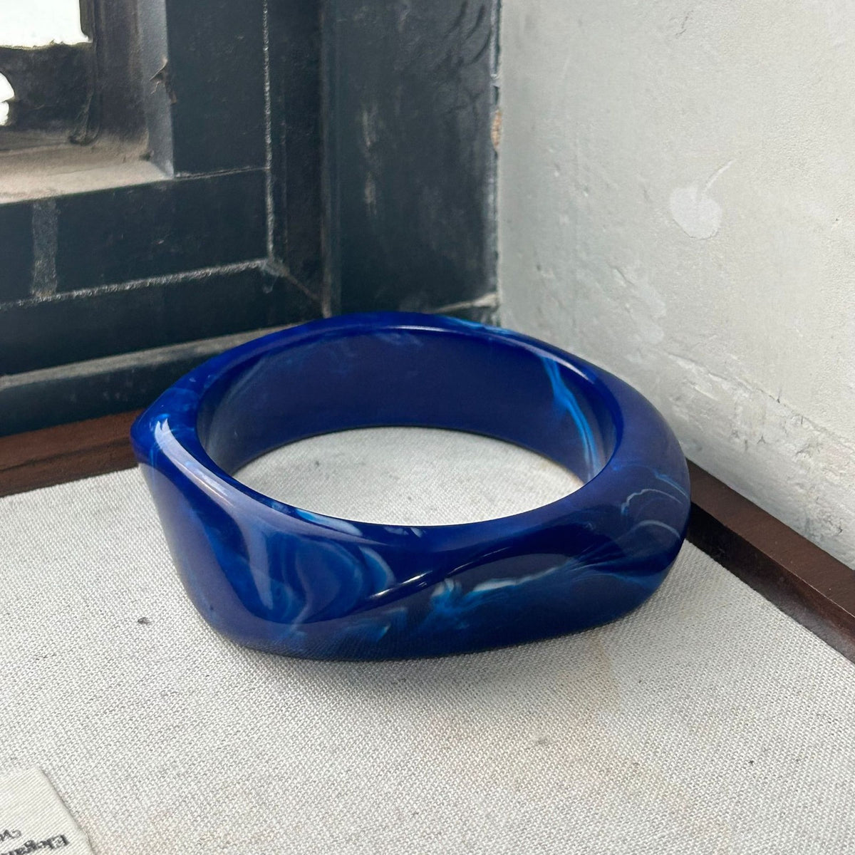 Classy Marbled Geometric Resin Bangle Set