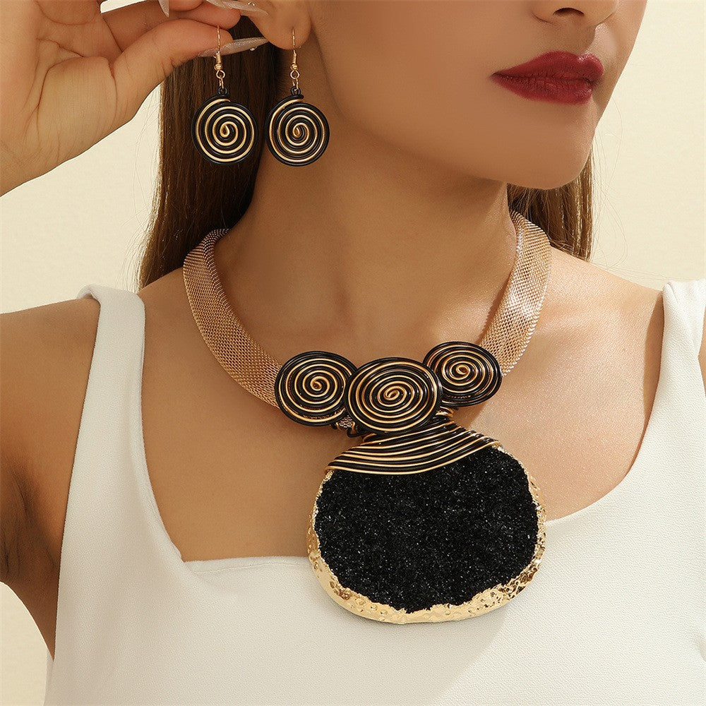 Boho Green Stone Spiral Collar Necklace & Earring Set