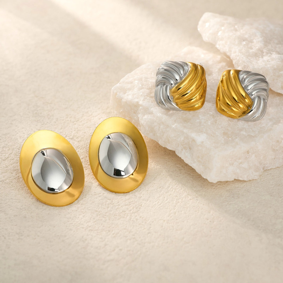 18k Elegant Geometric Square Earring