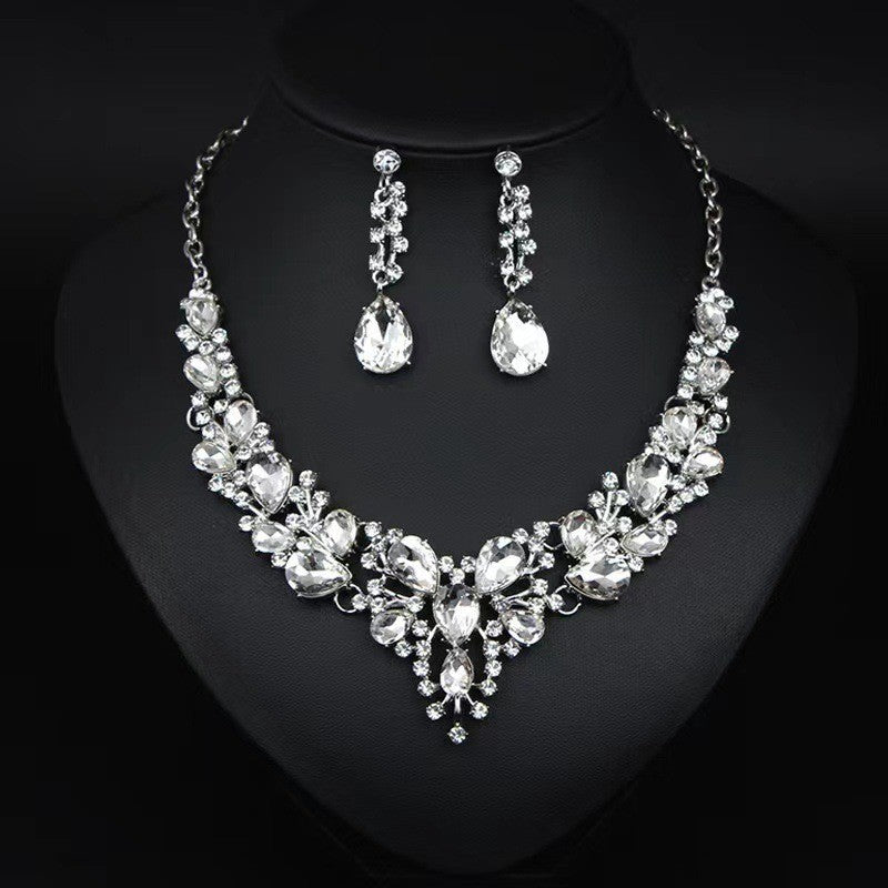 Elegant Teardrop Rhinestone Necklace & Earring Set