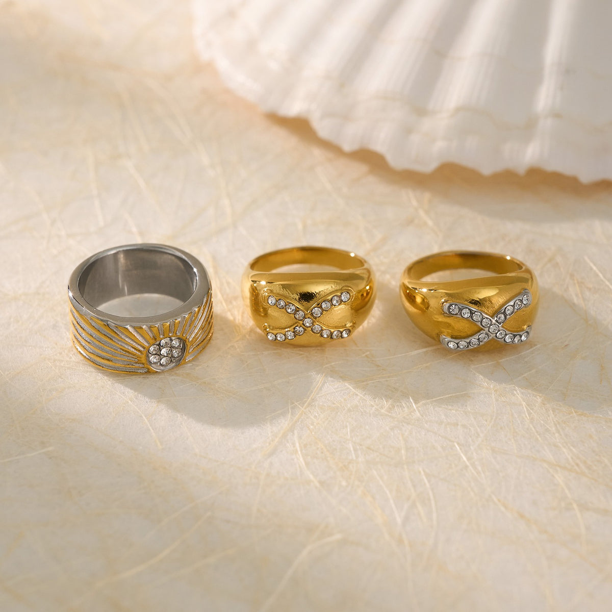 14k Dainty Sunburst Zircon Ring