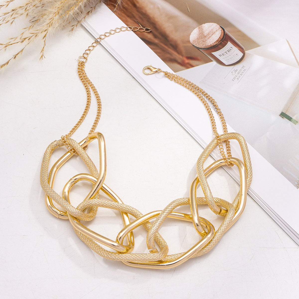 Classy Geometric Woven Link Necklace