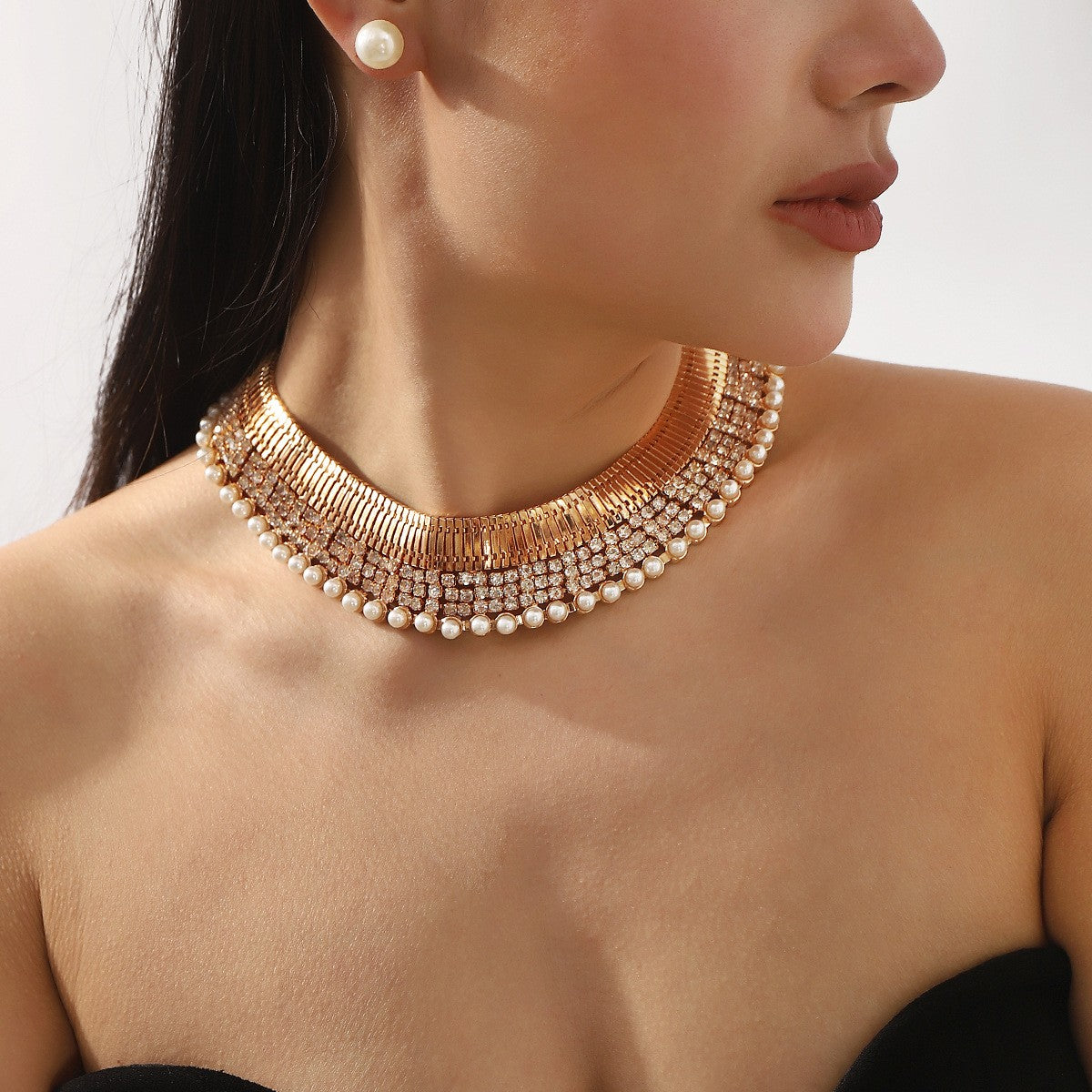 Classy Rhinestone Pearl Collar Necklace & Earring Set