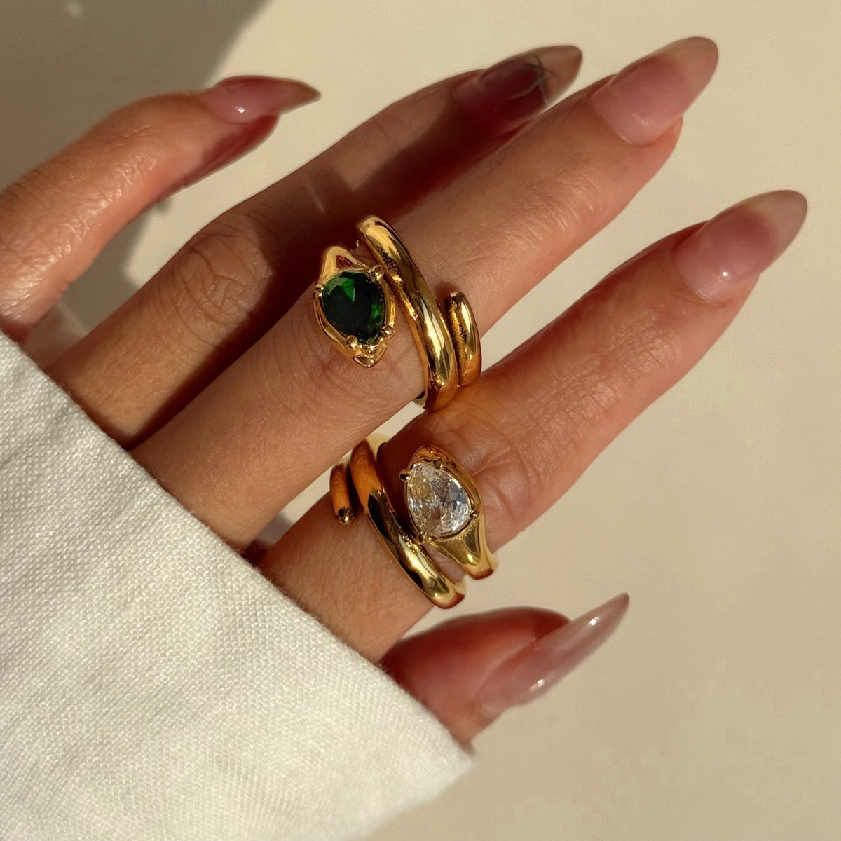 18k Elegant Snake Wrap Ring
