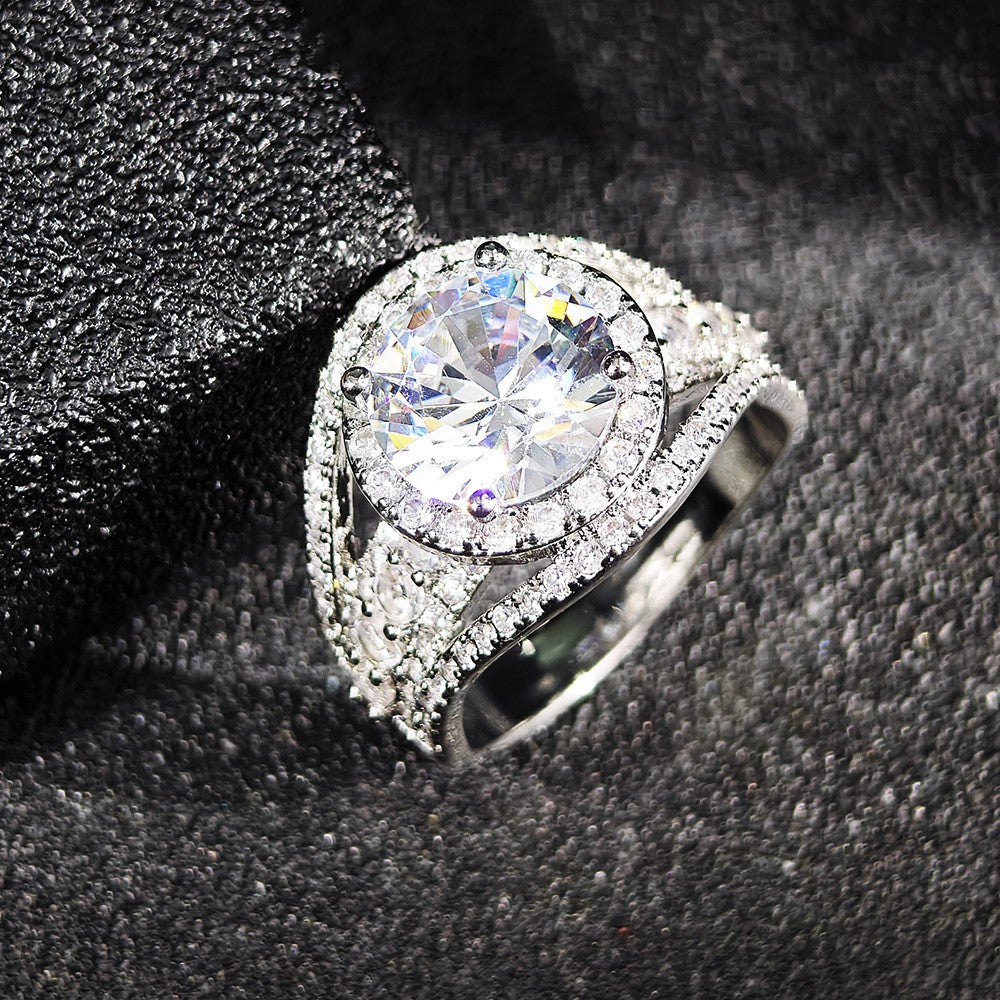 Classy Round Halo Zircon Statement Ring