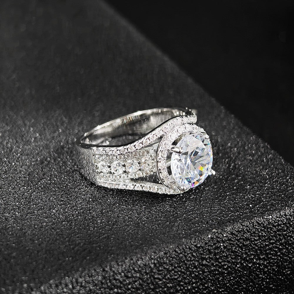 Classy Round Halo Zircon Statement Ring