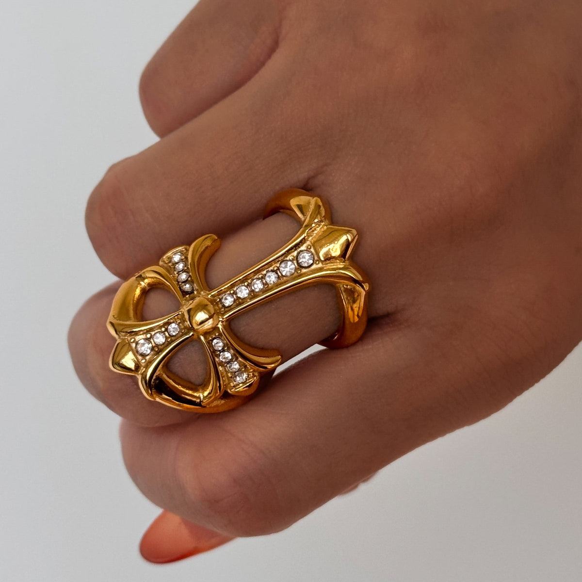 14k Classy Cross Crown Statement Ring