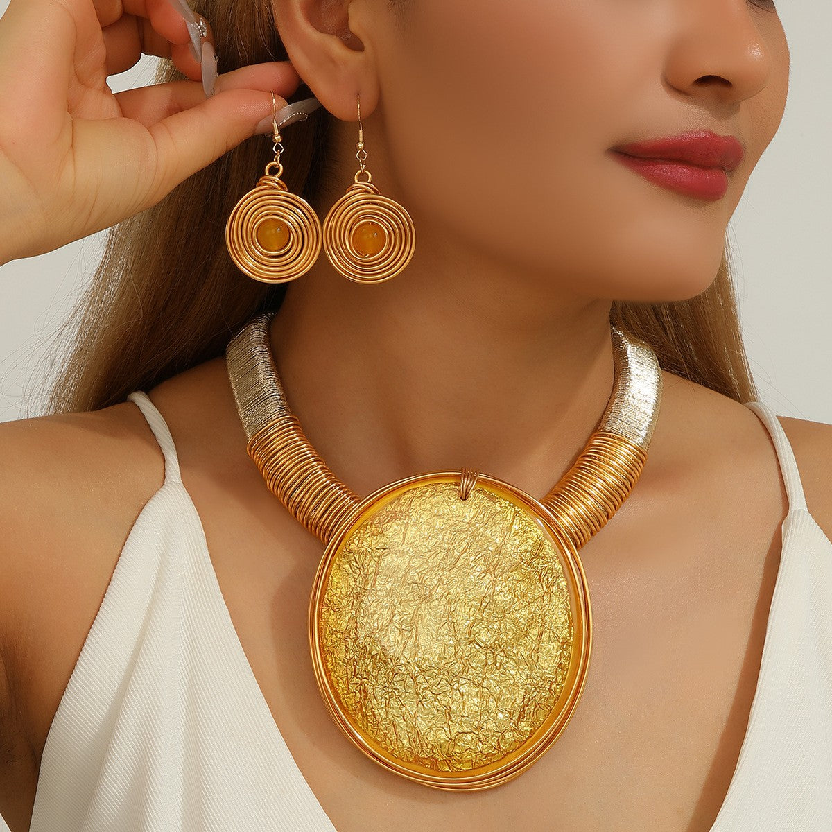 Boho Textured Disc Necklace and Earring Set