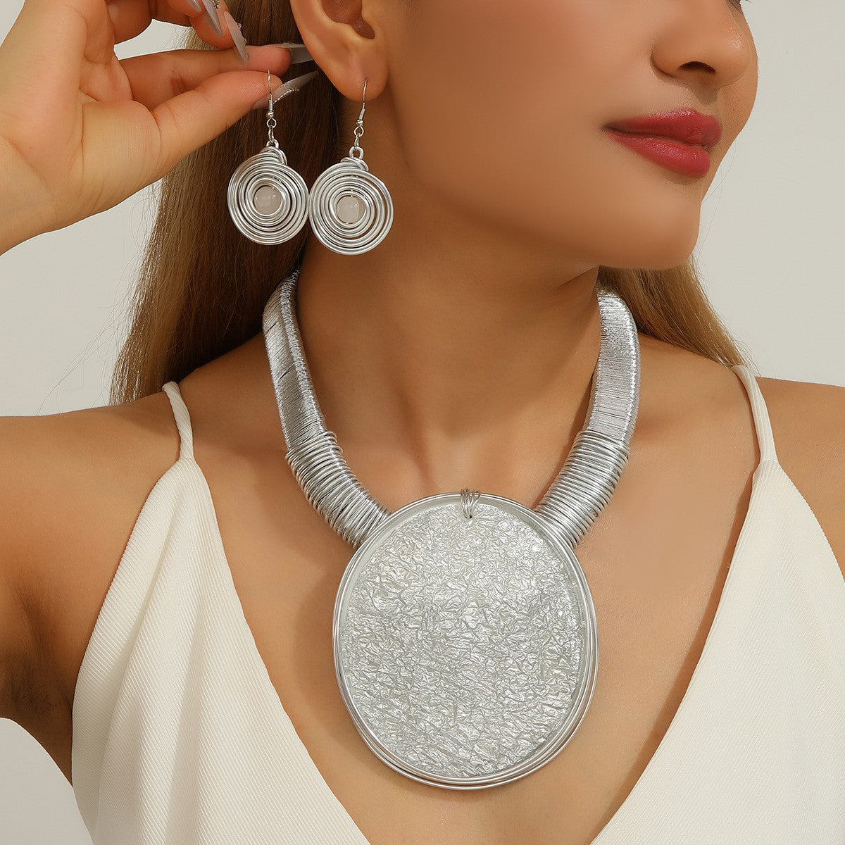 Boho Textured Disc Necklace and Earring Set