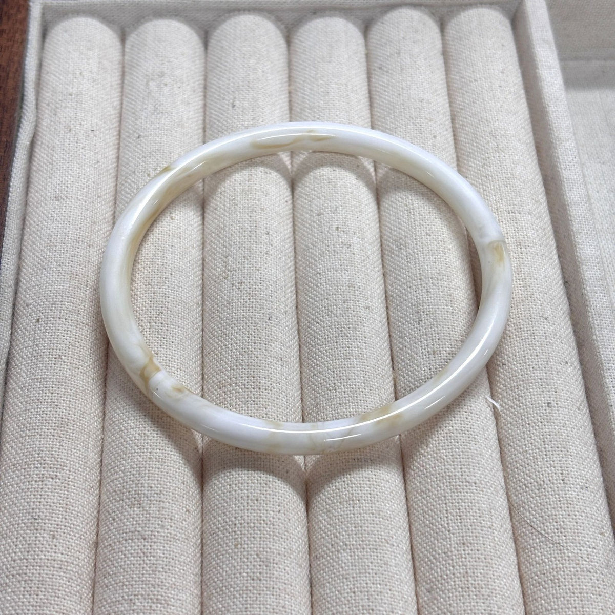 Classy Amber Marbled Resin Bangle Set