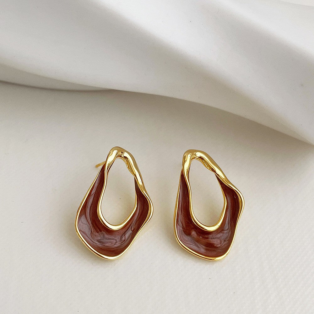 Classy White Irregular Geometric Earrings