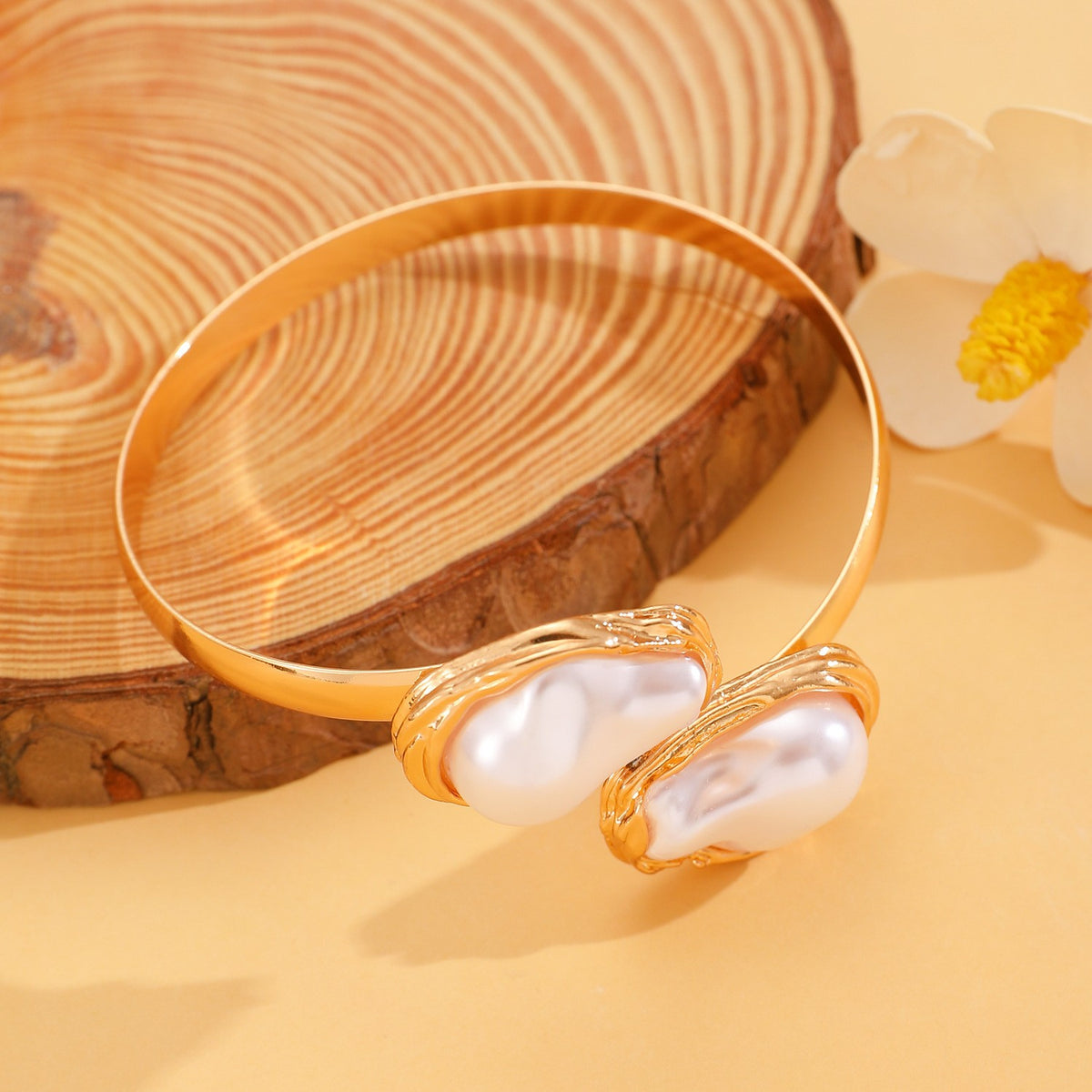 Classy Irregular Faux Pearl Necklace, Bracelet & Earring Set