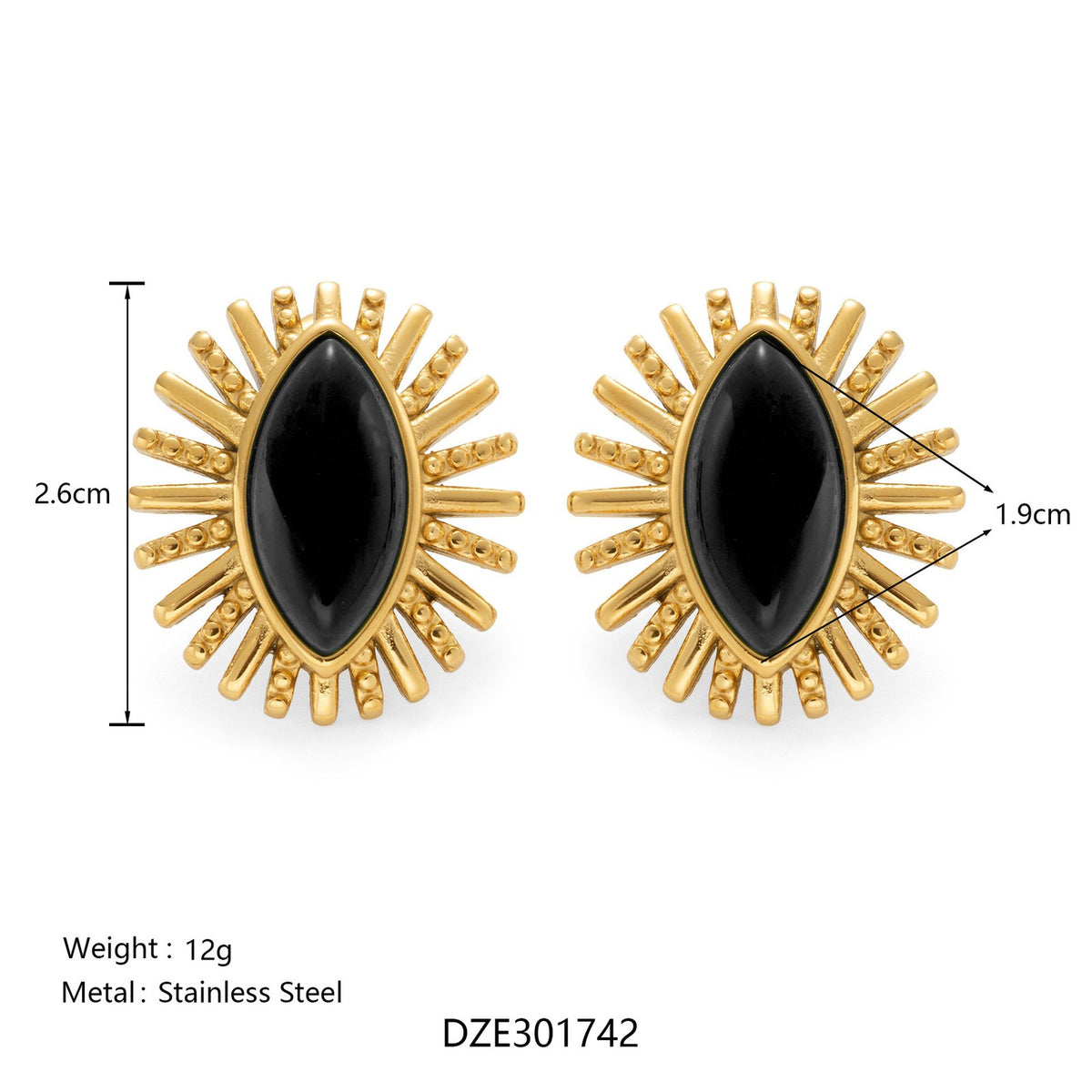 Vintage Black Cabochon Necklace and Earring Set