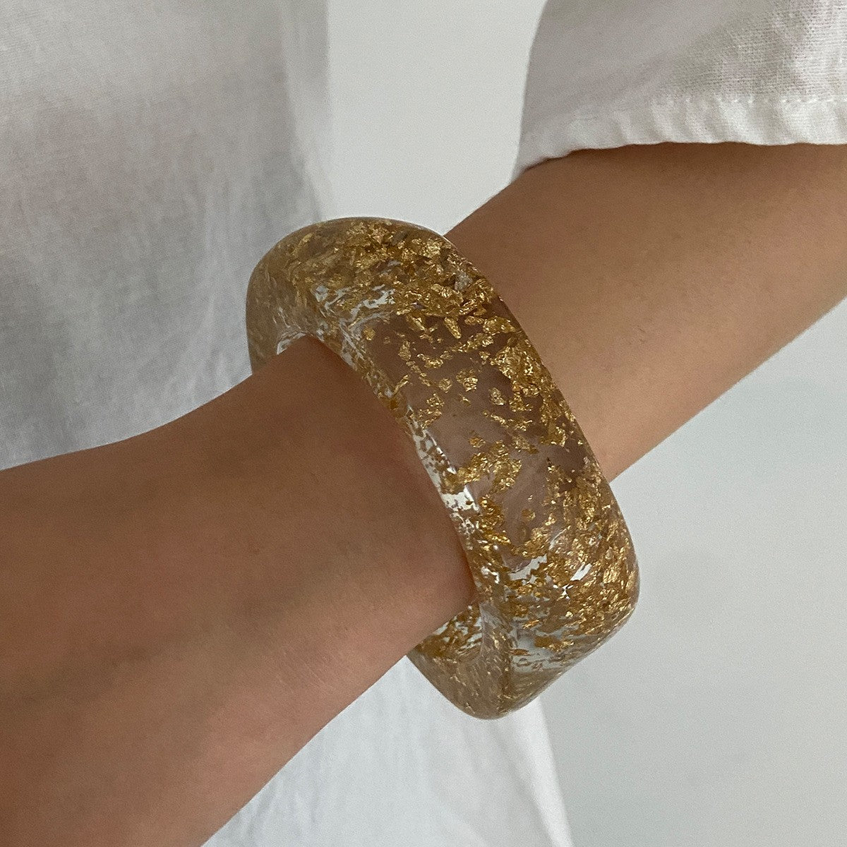 Classy Mixed Texture Acrylic Bangle Set