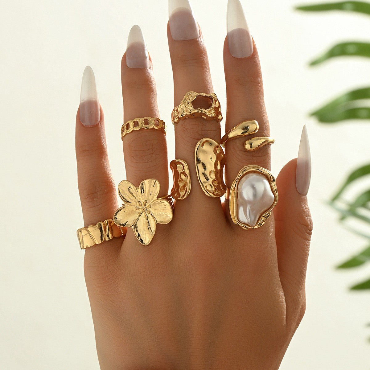 Classy Floral & Pearl Open Ring Set