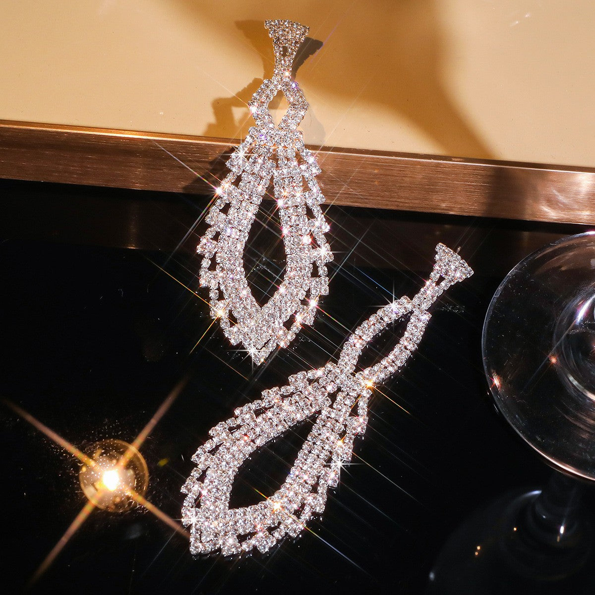 Classy Rhinestone Geometric Dangle Earrings