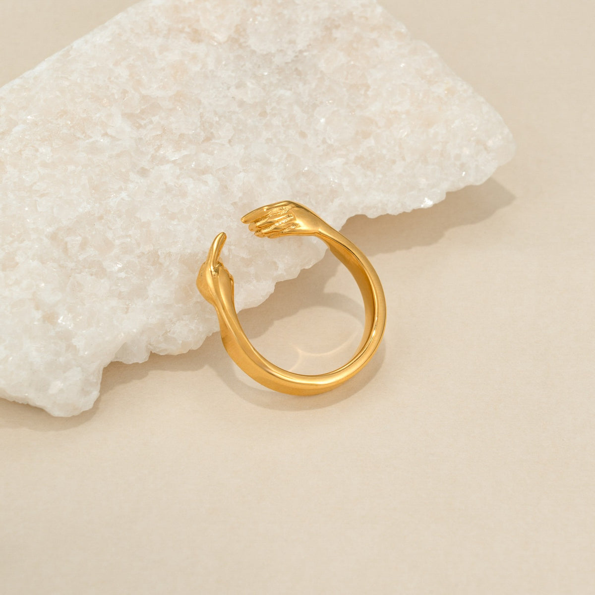 18k Dainty Touching Hands Open Ring